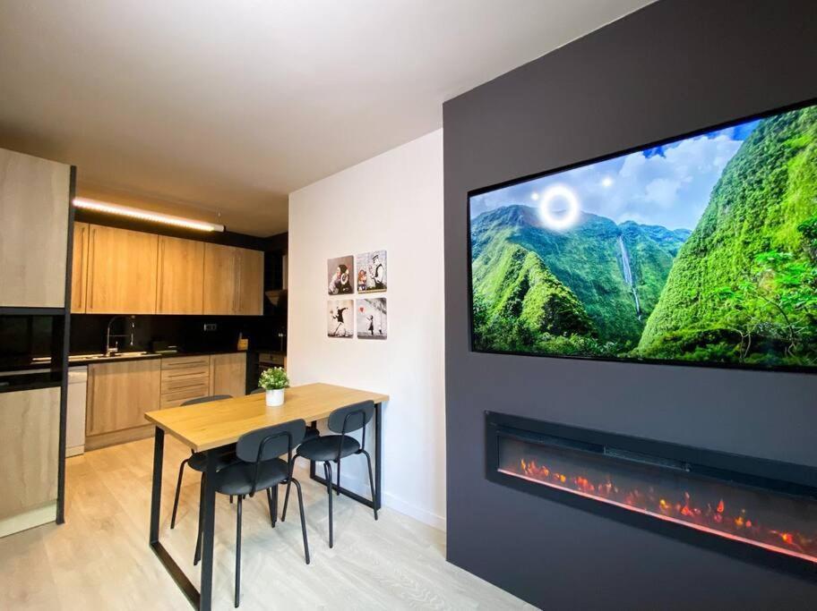 Espectacular Apartamento Con Vistas En Escaldes - 10Min Caminando Al Centro - Parking Gratis L By Bonesvacances Bagian luar foto