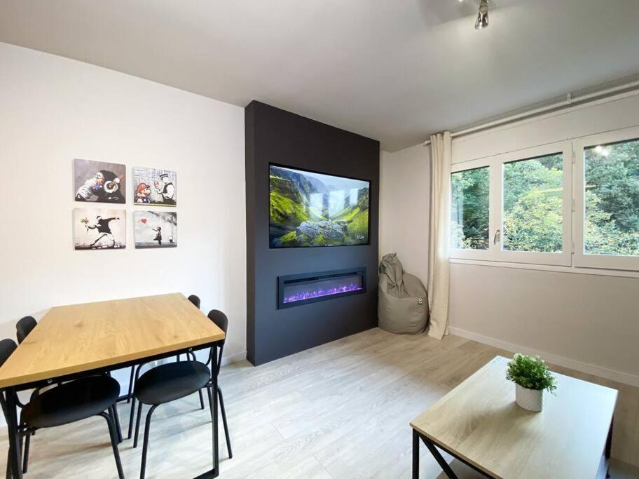Espectacular Apartamento Con Vistas En Escaldes - 10Min Caminando Al Centro - Parking Gratis L By Bonesvacances Bagian luar foto